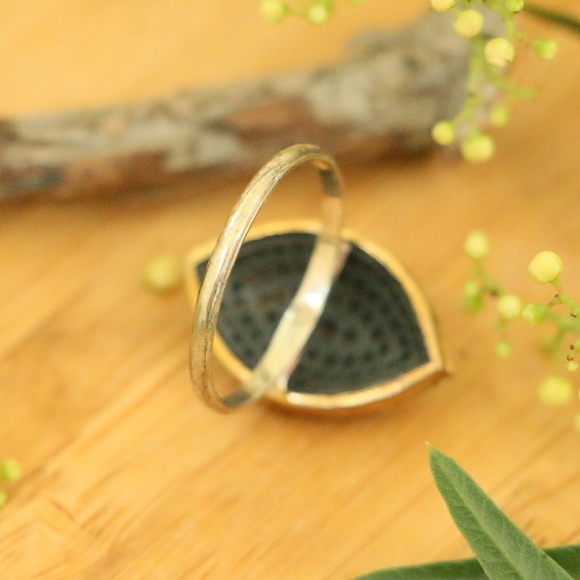 925 Sterling Silver Topaz Stones ring size 6 - Picture 4 of 6